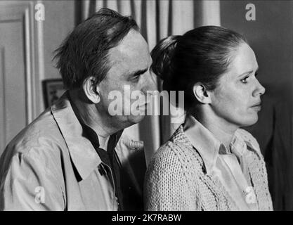 Ingmar Bergman & Liv Ullmann Film: Face To Face (ANSIKTE MOT ANSIKTE) Characters: & Dr. Jenny Isaksson  S/It 1979, Director: Ingmar Bergman 05 April 1976   **WARNING** This Photograph is for editorial use only and is the copyright of PARAMOUNT and/or the Photographer assigned by the Film or Production Company and can only be reproduced by publications in conjunction with the promotion of the above Film. A Mandatory Credit To PARAMOUNT is required. The Photographer should also be credited when known. No commercial use can be granted without written authority from the Film Company. Stock Photo