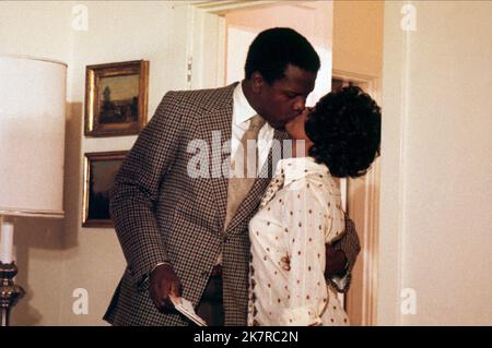 Sidney Poitier & Barbara Mcnair Film: The Organization (1971) Characters: Detective Lieutenant Virgil Tibbs SFPD Homicide, Valerie  Director: Don Medford 20 October 1971   **WARNING** This Photograph is for editorial use only and is the copyright of METRO-GOLDWYN-MAYER and/or the Photographer assigned by the Film or Production Company and can only be reproduced by publications in conjunction with the promotion of the above Film. A Mandatory Credit To METRO-GOLDWYN-MAYER is required. The Photographer should also be credited when known. No commercial use can be granted without written authority Stock Photo