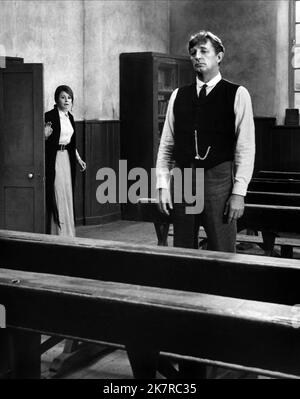 Sarah Miles And Director David Lean On Set Location Candid On Beach 