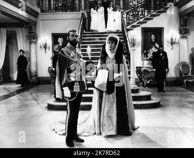 JAYSTON SUZMAN NICHOLAS AND ALEXANDRA 1971 Stock Photo Alamy jayston-suzman-nicholas-and-alexandra-1971-stock-photo-alamy