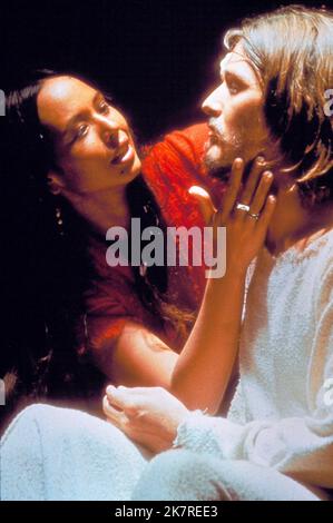 Yvonne Elliman & Ted Neeley Film: Jesus Christ Superstar (USA 1973) Characters: Mary Magdalene, Jesus Christ  Director: Norman Jewison 07 August 1973   **WARNING** This Photograph is for editorial use only and is the copyright of UNIVERSAL PICTURES and/or the Photographer assigned by the Film or Production Company and can only be reproduced by publications in conjunction with the promotion of the above Film. A Mandatory Credit To UNIVERSAL PICTURES is required. The Photographer should also be credited when known. No commercial use can be granted without written authority from the Film Company. Stock Photo
