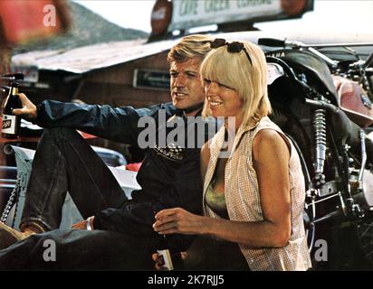 Scene With Robert Redford Film: Little Fauss And Big Halsy (1970) Characters: Halsy Knox  Director: Sidney J. Furie 21 October 1970   **WARNING** This Photograph is for editorial use only and is the copyright of PARAMOUNT and/or the Photographer assigned by the Film or Production Company and can only be reproduced by publications in conjunction with the promotion of the above Film. A Mandatory Credit To PARAMOUNT is required. The Photographer should also be credited when known. No commercial use can be granted without written authority from the Film Company. Stock Photo