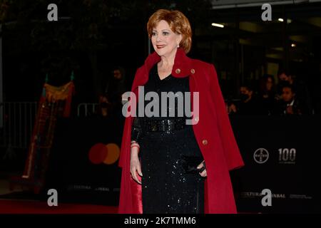 Mexico City, Mexico. 18th Oct, 2022. Jacqueline Andere attends the 4th Metropolitan Theater Awards (Los Metro) red carpet at the Centro Cultural del Bosque. on October 18, 2022 in Mexico City, Mexico. (Credit Image: © Carlos Tischler/eyepix via ZUMA Press Wire) Stock Photo