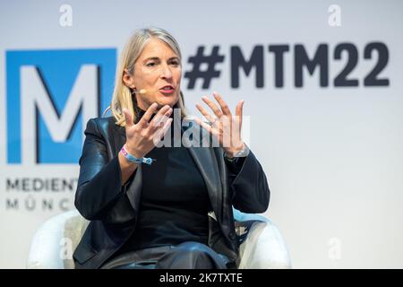 FILED - 19 October 2022, Bavaria, Munich: Elke Walthelm takes part in the continuation of the 36th Medientage München. The conference will take place as a face-to-face event. Photo: Peter Kneffel/dpa Stock Photo