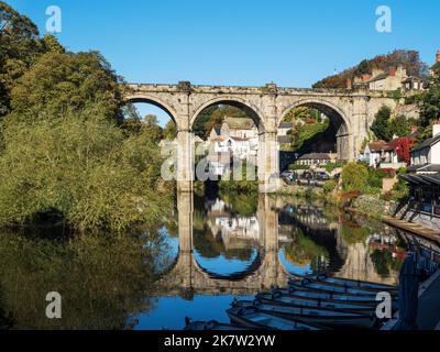 Railway Viadict over the River Nidd from Waterside in Knaresborough North Yorkshire England Stock Photo