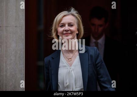 Downing Street, London, UK. 19th October 2022.  British Prime Minister, Liz Truss, departs from Number 10 Downing Street to attend her third, and last, weekly Prime Minister's Questions (PMQ) session in the House of Commons. Photo by Amanda Rose/Alamy Live News Stock Photo