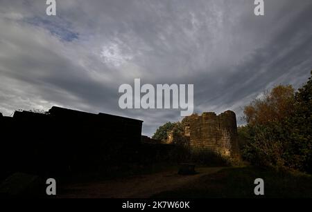 Rivington. UK. 19 October 2022.  Rivington reservoir. A wide angle view of Liverpool castle. Liverpool Castle stands on the shores of the lower Rivington reservoir and is a scaled replica of the original, which no longer exists. Stock Photo