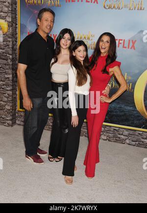 LOS ANGELES, CA - OCTOBER 18: Samantha Harris and family attend the premiere of Netflix's 'The School for Good and Evil' at Regency Village Theatre on Stock Photo