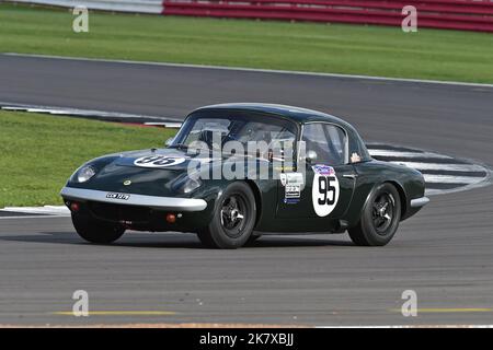 Giles Dawson, Lotus Elan 26, Mintex Classic K, a series of one hour races for pre-1966 GT and Touring cars compliant to the FIA Appendix K regulations Stock Photo