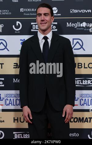 Rho, Italy. 17th Oct, 2022. Dusan Vlahovic during the Gran Gala del Calcio AIC 2022 at Rho Fiera Milano, Milan, Italy on October 17, 2022 Credit: Independent Photo Agency/Alamy Live News Stock Photo