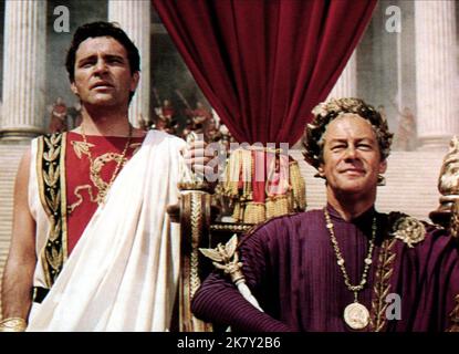 Rex Harrison Film: Cleopatra (USA/UK/CH 1963) Characters: Caesar ...