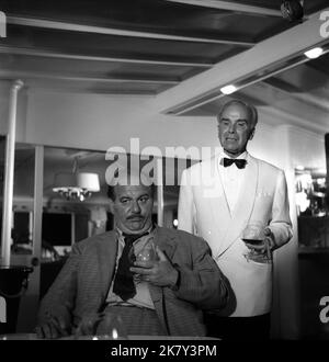 Eric Pohlmann Film Cairo (1963) Characters: Nicodemos Director: Wolf ...