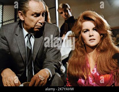 Ann-Margret Film: The Swinger (USA 1966) Characters: Kelly Olsson  Director: George Sidney 14 November 1966   **WARNING** This Photograph is for editorial use only and is the copyright of PARAMOUNT PICTURES and/or the Photographer assigned by the Film or Production Company and can only be reproduced by publications in conjunction with the promotion of the above Film. A Mandatory Credit To PARAMOUNT PICTURES is required. The Photographer should also be credited when known. No commercial use can be granted without written authority from the Film Company. Stock Photo