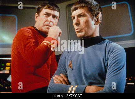 James Doohan & Leonard Nimoy Television: Star Trek (TV-Serie) Characters: Scotty, Mr. Spock  Usa 1966-1969, / Star Trek: The Original Series / Tos 08 September 1966   **WARNING** This Photograph is for editorial use only and is the copyright of PARAMOUNT and/or the Photographer assigned by the Film or Production Company and can only be reproduced by publications in conjunction with the promotion of the above Film. A Mandatory Credit To PARAMOUNT is required. The Photographer should also be credited when known. No commercial use can be granted without written authority from the Film Company. Stock Photo