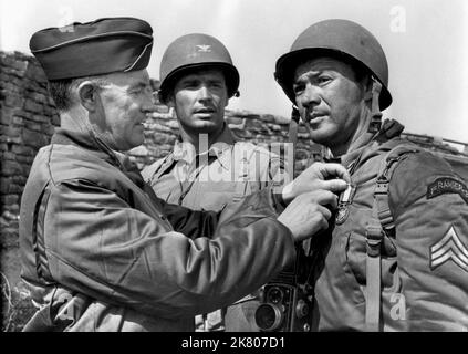 DARBY'S RANGERS, James Garner, 1958 Stock Photo - Alamy