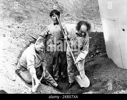 Joe Derita, Moe Howard & Larry Fine Film: Have Rocket -- Will Travel (1959) Characters: Curly-Joe, Moe, Larry  Director: David Lowell Rich 01 August 1959   **WARNING** This Photograph is for editorial use only and is the copyright of COLUMBIA and/or the Photographer assigned by the Film or Production Company and can only be reproduced by publications in conjunction with the promotion of the above Film. A Mandatory Credit To COLUMBIA is required. The Photographer should also be credited when known. No commercial use can be granted without written authority from the Film Company. Stock Photo