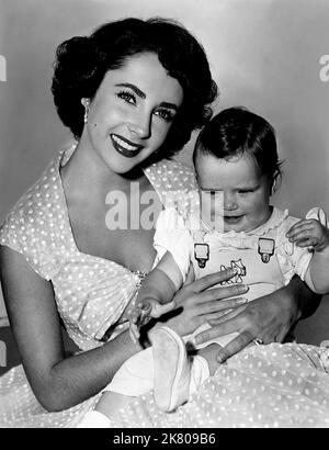 ELIZABETH TAYLOR, BABY, FATHER'S LITTLE DIVIDEND, 1951 Stock Photo - Alamy