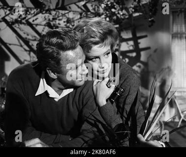 Van Johnson & Hildegard Knef Film: Subway In The Sky (UK 1959 ...