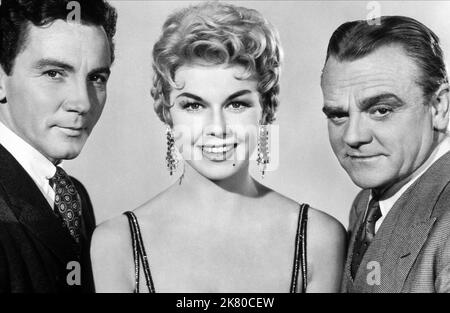 Cameron Mitchell, Doris Day & James Cagney Film: Love Me Or Leave Me (USA 1955) Characters: Johnny Alderman, Ruth Etting, Martin Snyder  / Titel Auch: 'Nachtclub-Affären' Director: Charles Vidor 26 May 1955   **WARNING** This Photograph is for editorial use only and is the copyright of MGM and/or the Photographer assigned by the Film or Production Company and can only be reproduced by publications in conjunction with the promotion of the above Film. A Mandatory Credit To MGM is required. The Photographer should also be credited when known. No commercial use can be granted without written autho Stock Photo