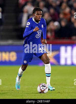 Chelsea's Carney Chukwuemeka during the Premier League match at the Gtech Community Stadium, London. Picture date: Wednesday October 19, 2022. Stock Photo