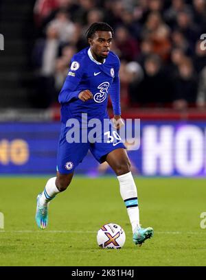 Chelsea's Carney Chukwuemeka during the Premier League match at the Gtech Community Stadium, London. Picture date: Wednesday October 19, 2022. Stock Photo