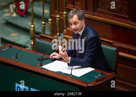 Brussels, Belgium, 20 October 2022. Prime Minister Alexander De Croo pictured during a plenary session of the Chamber at the Federal Parliament in Brussels on Thursday 20 October 2022. BELGA PHOTO JAMES ARTHUR GEKIERE Stock Photo