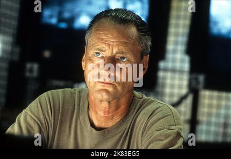 Sam Shepard Film: Black Hawk Down (USA/UK 2001) Characters: Garrison  Director: Ridley Scott 18 December 2001   **WARNING** This Photograph is for editorial use only and is the copyright of SCOTT FREE PRODUCTIONS and/or the Photographer assigned by the Film or Production Company and can only be reproduced by publications in conjunction with the promotion of the above Film. A Mandatory Credit To SCOTT FREE PRODUCTIONS is required. The Photographer should also be credited when known. No commercial use can be granted without written authority from the Film Company. Stock Photo