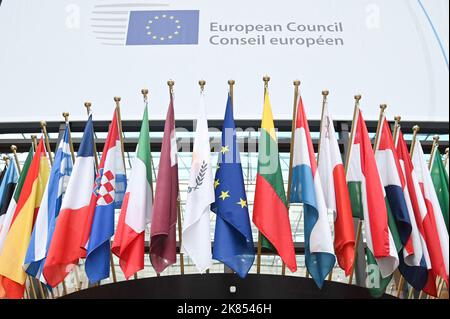 Brussels, Belgium. 20th Oct, 2022. Flags on European Summit, in Brussels, Belgium on October 20, 2022. Photo by Aleksy Witwicki/ABACAPRESS.COM Credit: Abaca Press/Alamy Live News Stock Photo