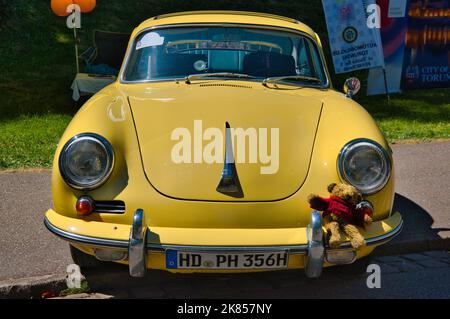 BADEN BADEN, GERMANY - JULY 2022: yellow PORSCHE 356 1948 coupe, oldtimer meeting in Kurpark. Stock Photo