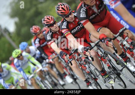 BMC Racing Team's Cadel Evans (C) with team mates during stage 8  Stock Photo
