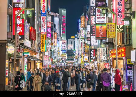 Tokyo, Japan - October 27, 2017 : Night scene of tourist walking at Kabukicho street, Shinjuku, Tokyo, Japan Stock Photo