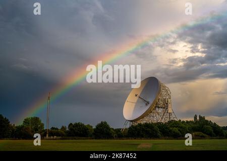 The Lovell Mark I Giant Radio Telescope with rainbow, Jodrell Bank, Cheshire, England, United Kingdom, Europe Stock Photo
