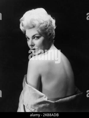 BARBARA NICHOLS ACTRESS (1959 Stock Photo - Alamy