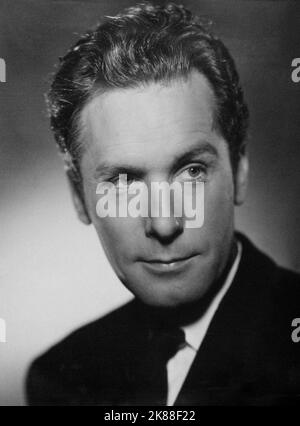 GRIFFITH JONES ACTOR (1947 Stock Photo - Alamy