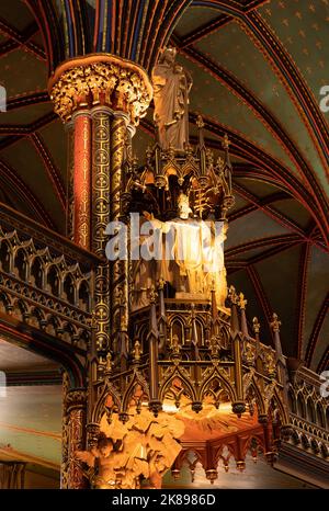 Pulpit with Saint Leon and the Virgin Mary in the Notre-Dame de Montreal Basilica Catholic Church in Old Montreal, Quebec Stock Photo