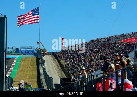 Austin, USA. 21st Oct, 2022. Spectators, F1 Grand Prix of USA at Circuit of The Americas on October 21, 2022 in Austin, United States of America. (Photo by HIGH TWO) Credit: dpa/Alamy Live News Stock Photo