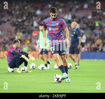 Sabadell, Barcelona, Spain. 20th Oct, 2022. Barcelona Spain 20.10.2022 Ferran Torres (FC Barcelona) control the ball during the La Liga Santander between FC Barcelona and Villarreal CF at Camp Nou on 20 October 2022 in Barcelona. (Credit Image: © Xavi Urgeles/ZUMA Press Wire) Stock Photo