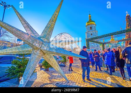 KYIV, UKRAINE - JANUARY 2, 2022: The main city Christmas Fair on Sophia Square in the old town center, on January 2 in Kyiv, Ukraine Stock Photo