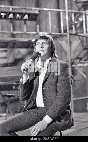 WAYNE FONTANA (1945-2020) English pop singer in  September 1966. Photo: Tony Gale Stock Photo