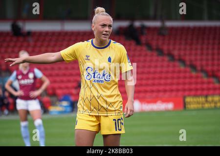 Walsall, UK. 22nd Oct, 2022. Walsall, England, October 22nd 2022: Hanna Bennison (10 Everton) in action during the Barclays FA Womens Super League match between Aston Villa and Everton at Bescot Stadium in Walsall, England (Natalie Mincher/SPP) Credit: SPP Sport Press Photo. /Alamy Live News Stock Photo