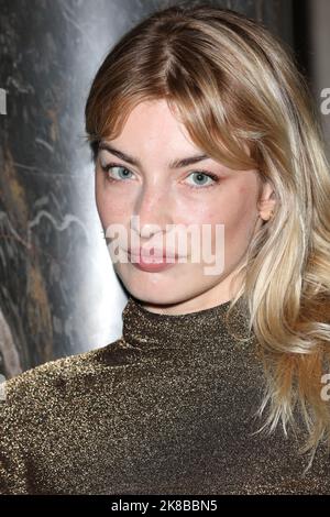 Sydney Lima attends Mithridate Spring/Summer 2023 runway show at