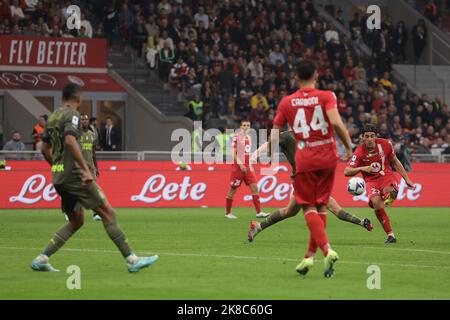 Milan, Italy. 22nd Oct, 2022. Filippo Ranocchia of AC Monza fires an effort goalwards during the Serie A match at Giuseppe Meazza, Milan. Picture credit should read: Jonathan Moscrop/Sportimage Credit: Sportimage/Alamy Live News Stock Photo