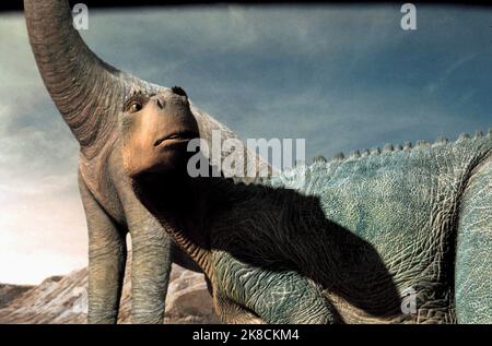 Aladar Film: Dinosaur (2000) Characters: Aladar  Director: Eric Leighton 13 May 2000   **WARNING** This Photograph is for editorial use only and is the copyright of WALT DISNEY and/or the Photographer assigned by the Film or Production Company and can only be reproduced by publications in conjunction with the promotion of the above Film. A Mandatory Credit To WALT DISNEY is required. The Photographer should also be credited when known. No commercial use can be granted without written authority from the Film Company. Stock Photo