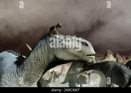 Aladar & Zini Film: Dinosaur (2000) Characters: Aladar & Zini  Director: Eric Leighton 13 May 2000   **WARNING** This Photograph is for editorial use only and is the copyright of WALT DISNEY and/or the Photographer assigned by the Film or Production Company and can only be reproduced by publications in conjunction with the promotion of the above Film. A Mandatory Credit To WALT DISNEY is required. The Photographer should also be credited when known. No commercial use can be granted without written authority from the Film Company. Stock Photo