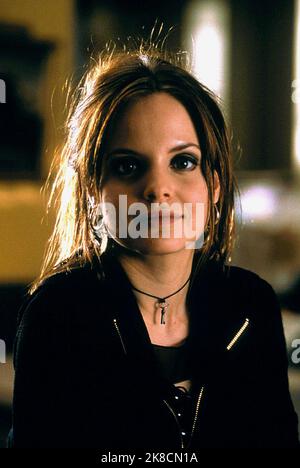 Ota jinsiy aloqani tomosha qilib, qizining selfisini uradi. Porno sifatini olish