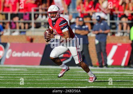 Lynchburg, Virginia, USA. 22nd Oct, 2022. Liberty Flames quarterback Johnathan Bennett (11) scrambles during the NCAA football game between the Brigham Young Cougars and the Liberty Flames at Williams Stadium in Lynchburg, Virginia. Greg Atkins/CSM/Alamy Live News Stock Photo