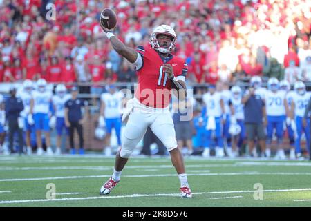 Lynchburg, Virginia, USA. 22nd Oct, 2022. Liberty Flames quarterback Johnathan Bennett (11) passes the ball during the NCAA football game between the Brigham Young Cougars and the Liberty Flames at Williams Stadium in Lynchburg, Virginia. Greg Atkins/CSM/Alamy Live News Stock Photo