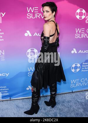 Hollywood, United States. 22nd Oct, 2022. HOLLYWOOD, LOS ANGELES, CALIFORNIA, USA - OCTOBER 22: American singer-songwriter Halsey (Ashley Nicolette Frangipane) arrives at Audacy's 9th Annual We Can Survive Concert in partnership with the American Foundation For Suicide Prevention held at the Hollywood Bowl on October 22, 2022 in Hollywood, Los Angeles, California, United States. (Photo by Xavier Collin/Image Press Agency) Credit: Image Press Agency/Alamy Live News Stock Photo