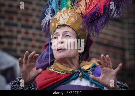 London, UK. 23rd Oct 2022. October Plenty traditional Autumn procession. The 24th Autumn Harvest celebration by The Lions Part actors from Globe Theatre mixes ancient seasonal customs with contemporary festivity. Gathering on Bankside SE1 near Shakespeare’s Globe Gates the procession moves towards Southwark’s historic Borough market. Credit: Guy Corbishley/Alamy Live News Stock Photo