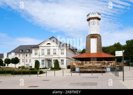 Germany, North Rhine-Westphalia, Bad Salzuflen, Graduation tower with inhalatorium in background Stock Photo